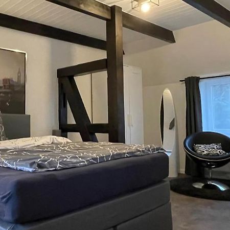 Fachwerkhaus Mit 2 Getrennten Schlafzimmern, Wohnzimmer Und Kueche 巴克贝格 外观 照片
